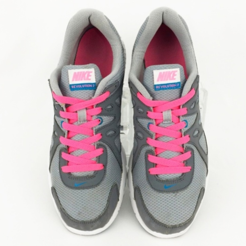 NIKE Women's Revolution 2 Running Shoes